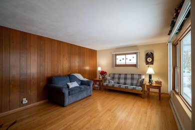 632 S 16th Ave, West Bend, WI 53095 - photo 5