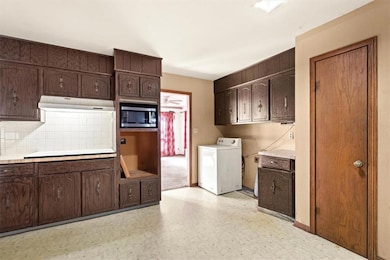 201 E Riley St, Atchison, KS 66002 - photo 5