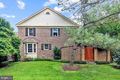 10714 Brewer House Rd, Rockville, MD 20852 - photo 6