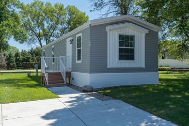 151 Kingsway Dr unit 151, North Mankato, MN 56003 - photo 2