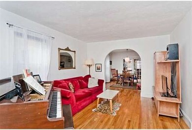 595 South St, Roslindale, MA 02131 - photo 2