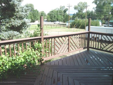 457 Washington St, Craig, CO 81625 - photo 3