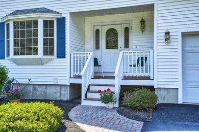 17 Briallia Cir, Newmarket, NH 03857 - photo 4