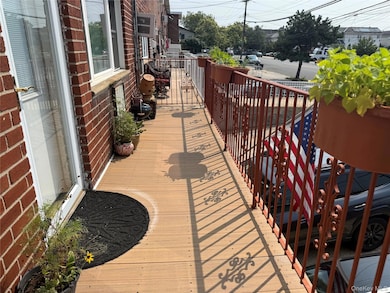 81-5 149th Ave, Howard Beach, NY 11414 - photo 2