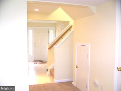 24 N Savanna Dr, Pottstown, PA 19465 - photo 3