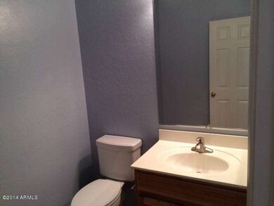 downstair powder room