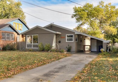 1709 Beaver Ave, Des Moines, IA 50310 - photo 2