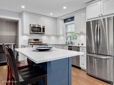 5735 Virginia Ave, Clarendon Hills, IL 60514 - photo 6