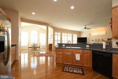 6730 Holly Farm Ln unit 17, Warrenton, VA 20187 - photo 7