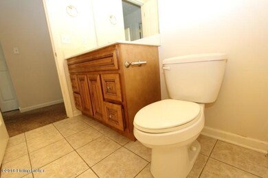 Hallway Bathroom (3)