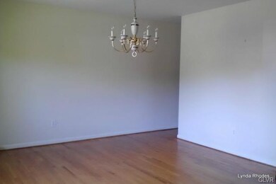2605 Colorado St, Allentown, PA 18103 - photo 4