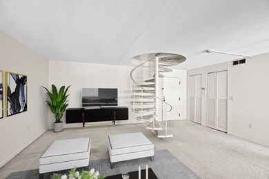 Weymouthport unit T62A, North Weymouth, MA 02191 - photo 3