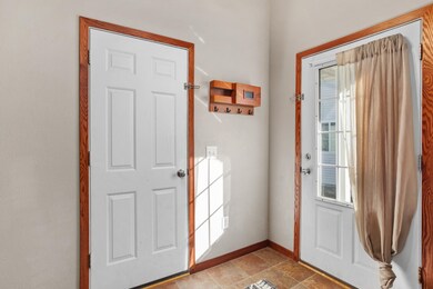 121 Mulberry Loop NE, Minot, ND 58703 - photo 3