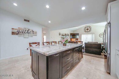 6606 N Berkeley Cir Moorpark-small-013-0