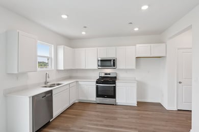 1812 Overland Dr, Joliet, IL 60586 - photo 5