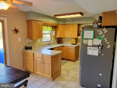 4222 Crosswick Turn, Bowie, MD 20715 - photo 3