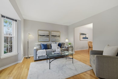 2225 Beaumont Ct, Aurora, IL 60502 - photo 2