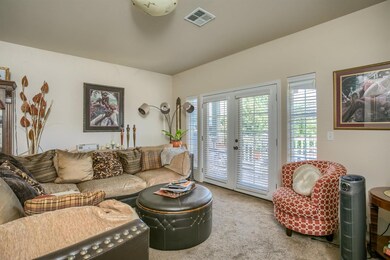 1823 SW Hungry Hill Dr, Grants Pass, OR 97527 - photo 3