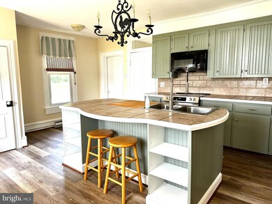 14363 Locust Level Rd, Greencastle, PA 17225 - photo 3