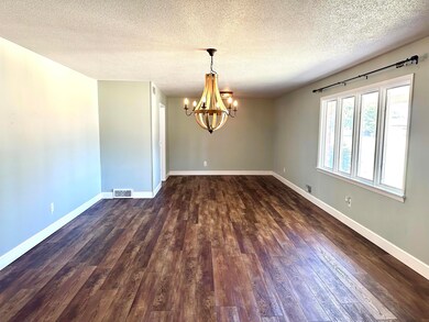 Fornal living/dining