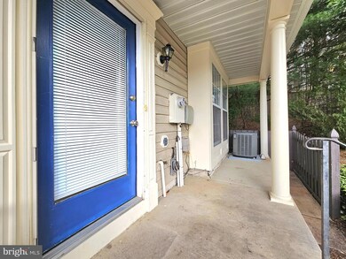 8314 Green Heron Way unit 54, Lorton, VA 22079 - photo 3