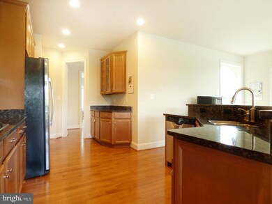 15347 Tewkesbury Place, Upper Marlboro, MD 20774 - photo 6