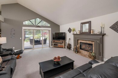 2717 NW Whitworth Way, Bend, OR 97701 - photo 6