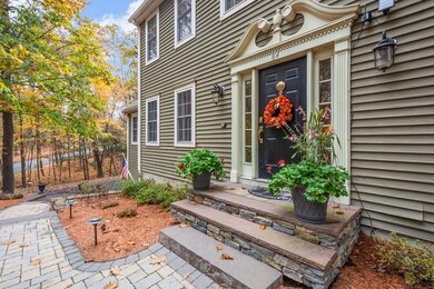 84 Cedar St, Sturbridge, MA 01566 - photo 3