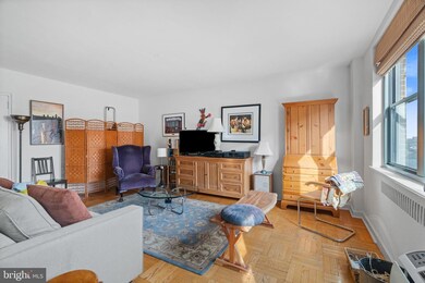 2601 Parkway Condominiums unit 1132, Philadelphia, PA 19130 - photo 2