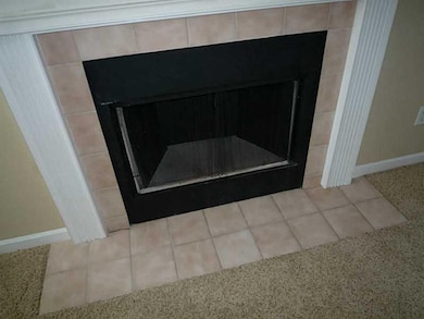 12272 Chiseled Stone Dr, Fishers, IN 46037 - photo 3