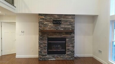 15 Maria Dr, Wilkes-Barre, PA 18706 - photo 4