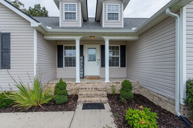 648 Indian Springs Cir, Manchester, TN 37355 - photo 2