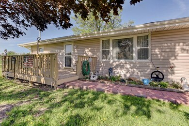 302 Main St_04