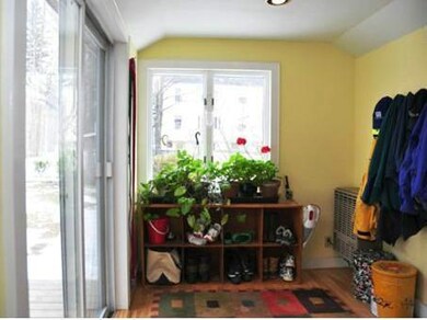 21 Center St, Yarmouth, ME 04096 - photo 5