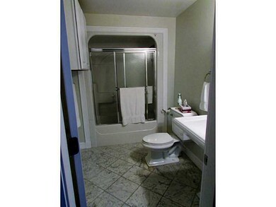 34 Catherine St, Newport, RI 02840 - photo 7