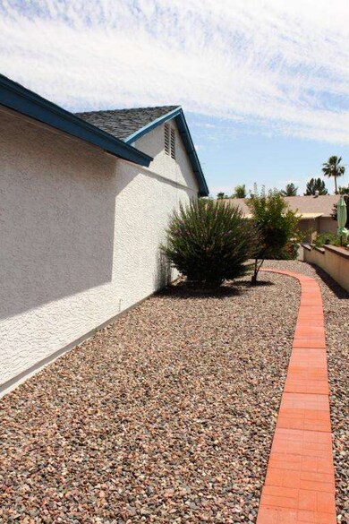 7863 E Fay Ave, Mesa, AZ 85208 - photo 4