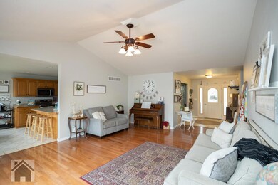 21705 Twain Dr, Devils Elbow, MO 65457 - photo 6