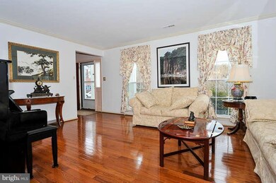 7801 Tower Woods Dr, Springfield, VA 22153 - photo 5