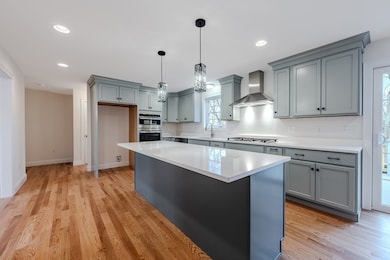 18 Esther Way unit Lot 12, Dracut, MA 01826 - photo 4