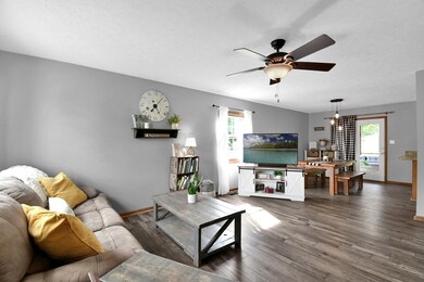 395 Mae St, Logan, OH 43138 - photo 5