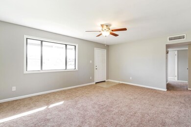 2416 N Foote Dr-0493
