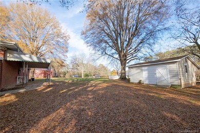 4756 Rainbow Dr, Kannapolis, NC 28081 - photo 3