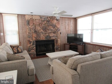 106 E 18th St, Ship Bottom, NJ 08008 - photo 3