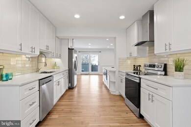 2944 Cashel Ln, Vienna, VA 22181 - photo 6