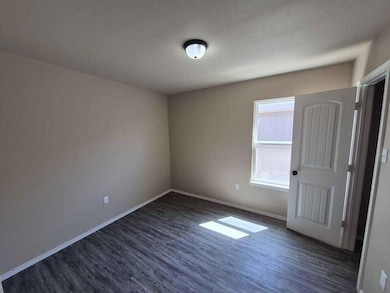 2926 E Cornell St, Lubbock, TX 79403 - photo 6