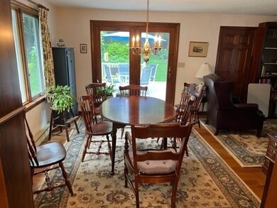 90 Bumble Bee Cir, Shrewsbury, MA 01545 - photo 7