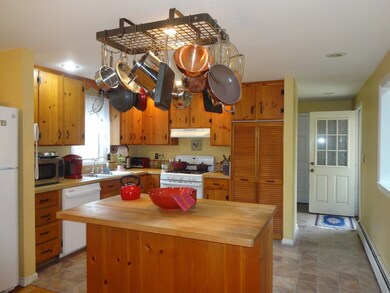 4 Golf Link Cir, Sandwich, MA 02563 - photo 4