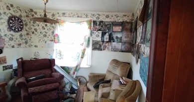 420 Jefferson Ave, Alton, IL 62002 - photo 4