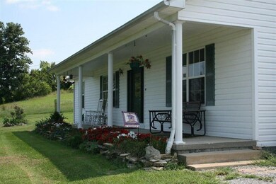165 Ray Webb Ln, Harrodsburg, KY 40330 - photo 2