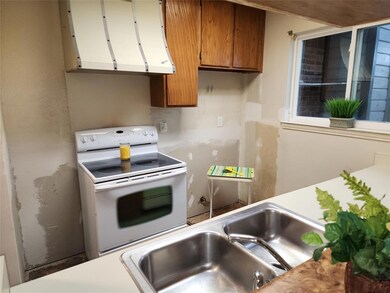 634 Bellaire Dr unit A, Hurst, TX 76053 - photo 6